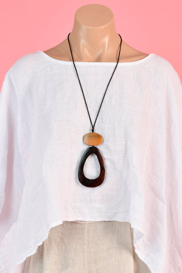 VGA999 - LONG WOODEN NECKLACE - BLACK/TAN