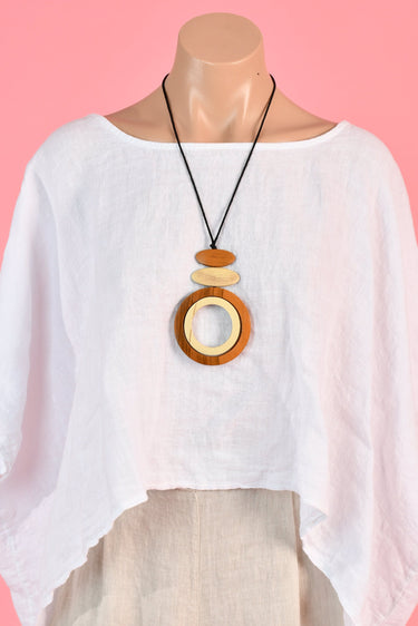 VGA444 - LONG WOODEN CIRCLE NECKLACE - TAN/CREAM