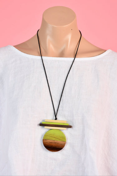 VGA111 - LONG WOODEN 2 TONE NECKLACE - GREEN