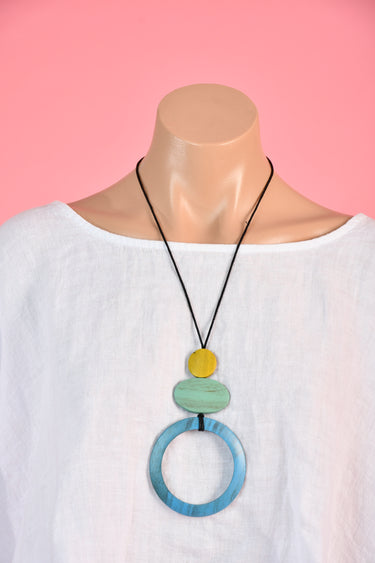 VGA600 - LARGE CIRCLE WOODEN NECKLACE - BLUE/MINT