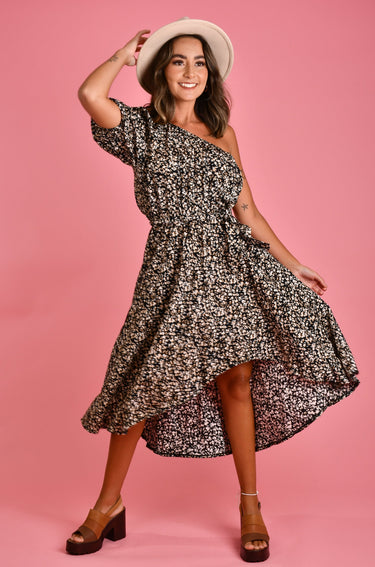 VGLD095 - DELILAH DRESS - DITZY AUTUMN BLACK